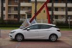Opel Astra ecoFLEX 2016 года (ZA)